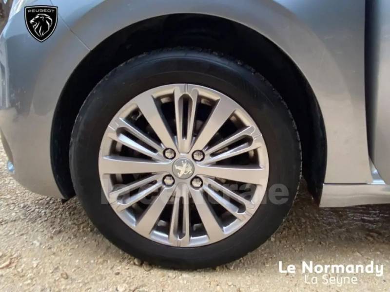 Peugeot 208 II (2) 1.2 PureTech 110 S&S Allure EAT6